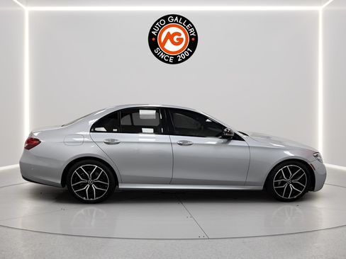 Used 2022 Mercedes-Benz E 350 Sedan image 8