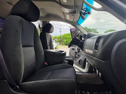 Used 2013 Chevrolet Silverado 1500 LT AWD/4WD image 29
