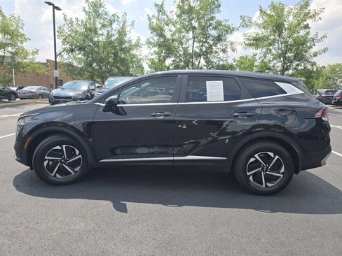 Used 2025 Kia Sportage LX FWD image 12