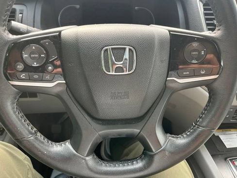 Used 2021 Honda Pilot Special Edition image 18