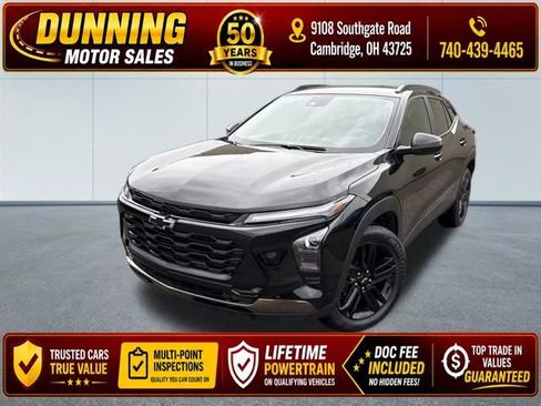 Used 2025 Chevrolet Trax ACTIV FWD image 1