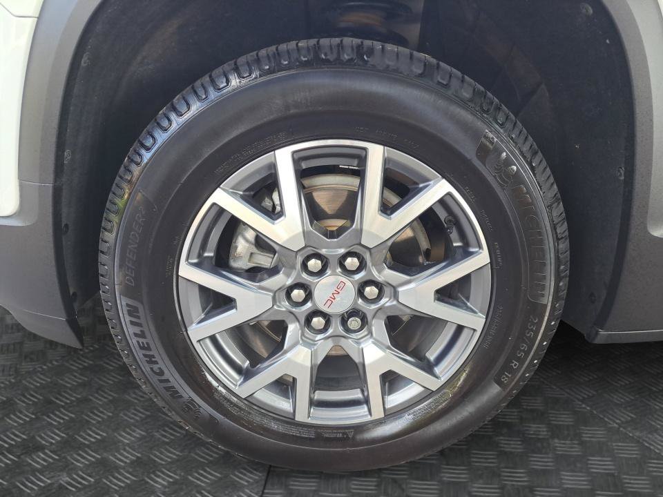 Used 2022 GMC Acadia SLT w/ Technology Package AWD/4WD image 21