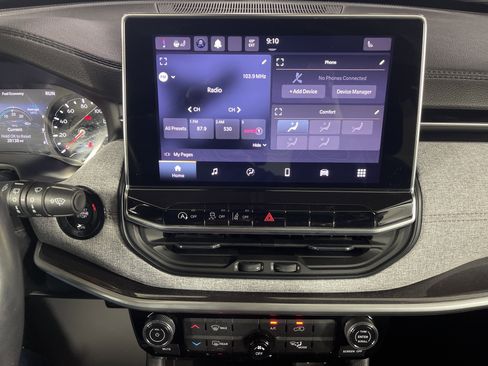 Used 2022 Jeep Compass Latitude image 21