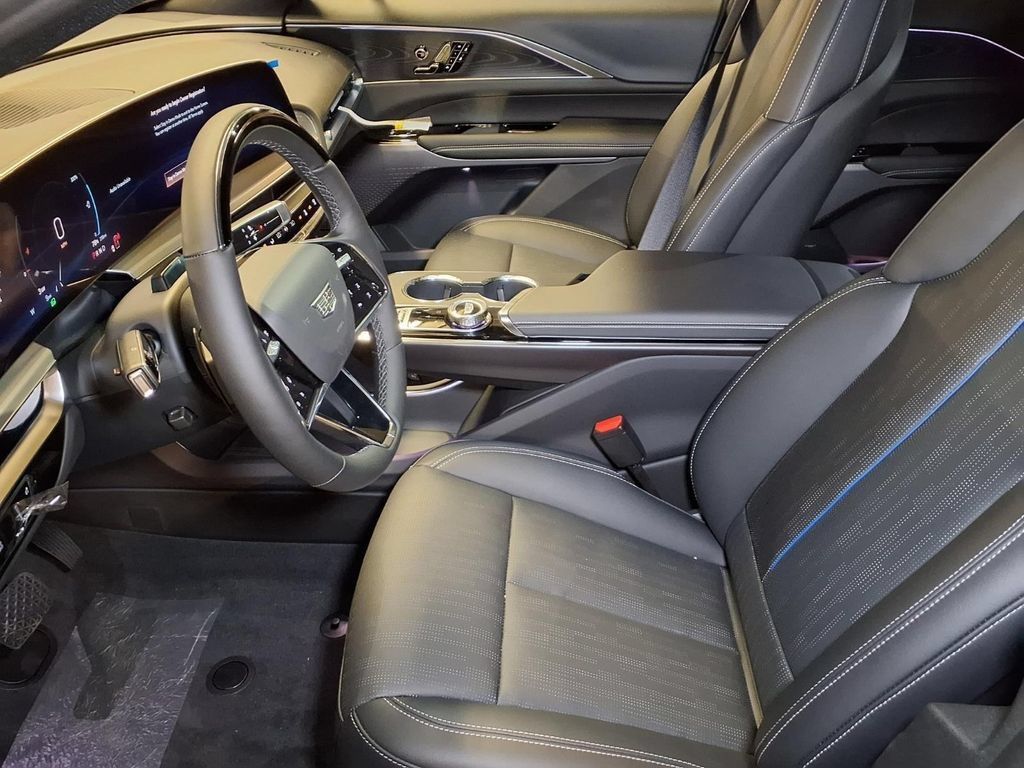 New 2026 Cadillac Lyriq Sport RWD image 15