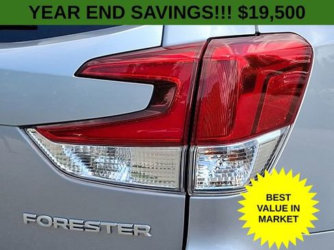 Used 2019 Subaru Forester Limited image 11