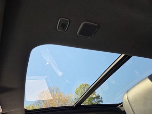 Certified 2024 Toyota Sequoia Platinum image 16