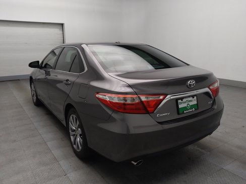 Used 2015 Toyota Camry XLE image 5