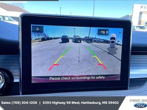 Used 2021 Lincoln Corsair FWD w/ Premium Package image 15