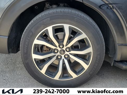 Used 2020 Ford Explorer ST AWD/4WD image 10