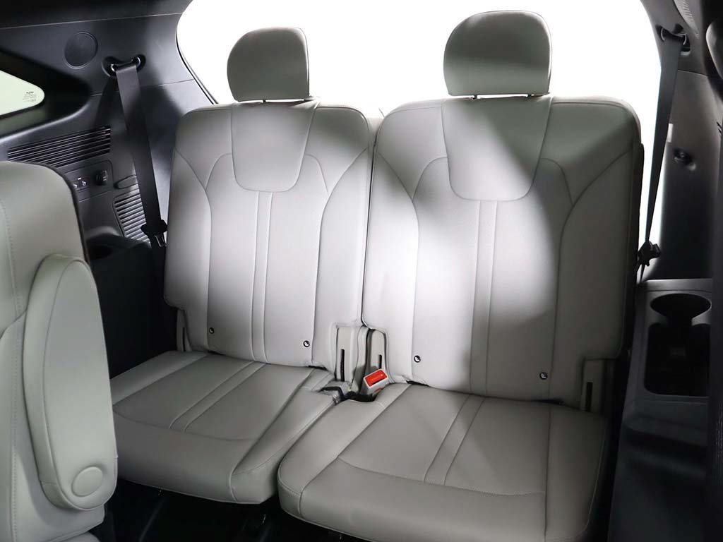 Used 2025 Kia Sorento SX Prestige AWD/4WD image 41