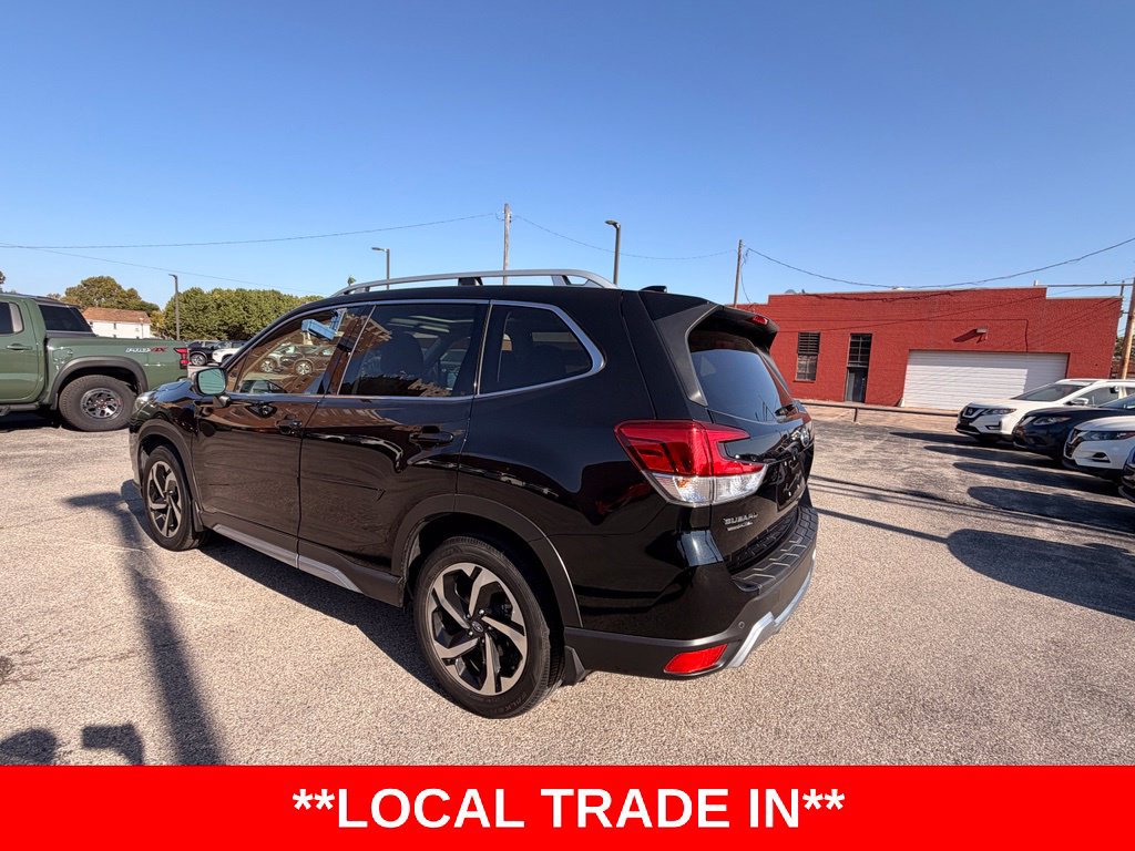 Used 2022 Subaru Forester Touring AWD/4WD image 3