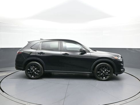 Used 2024 Honda HR-V Sport image 5