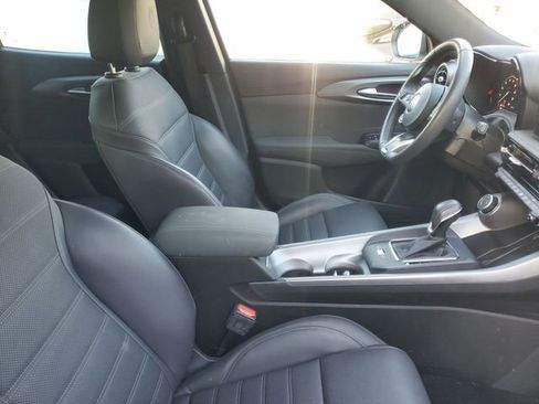 Used 2024 Alfa Romeo Tonale Ti w/ Premium Interior Package image 37