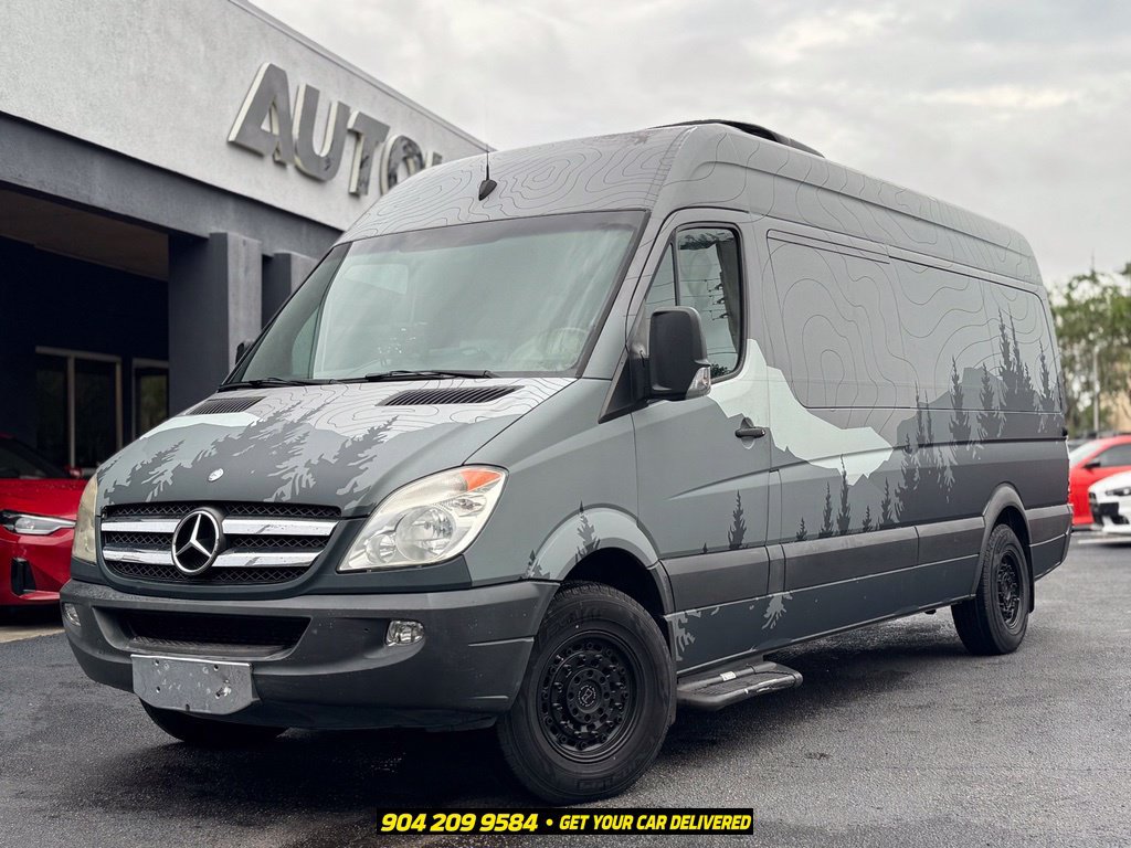 Used 2011 Mercedes-Benz Sprinter 2500 image 1