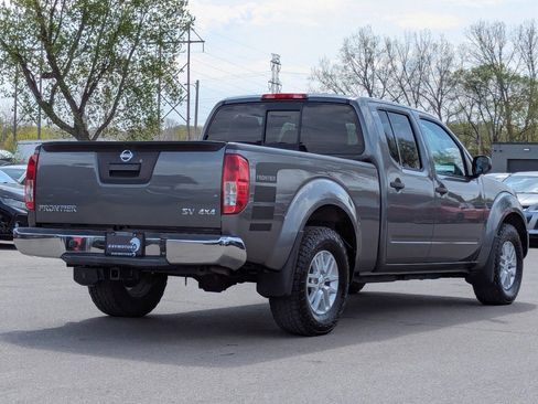 Used 2017 Nissan Frontier SV AWD/4WD image 11
