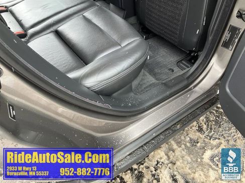 Used 2011 Volvo XC70 3.2 image 40