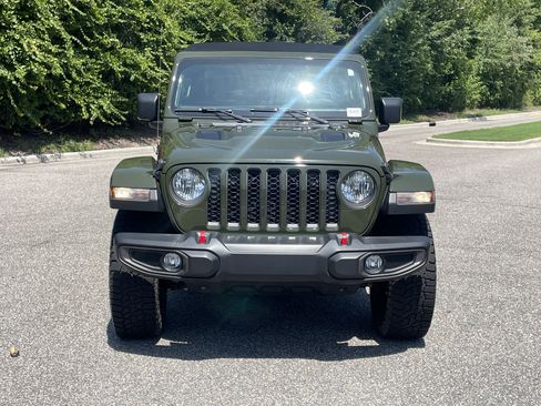 Used 2023 Jeep Gladiator Rubicon w/ Trailer Tow Package AWD/4WD image 3