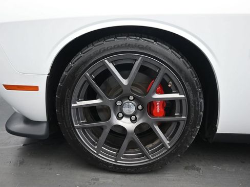 Used 2019 Dodge Challenger R/T Scat Pack w/ Shaker Package RWD image 48