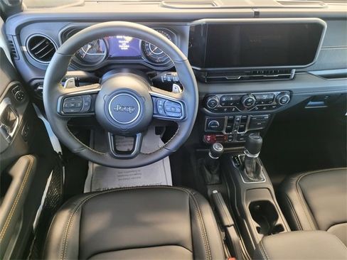 New 2025 Jeep Wrangler Unlimited Rubicon 392 image 12