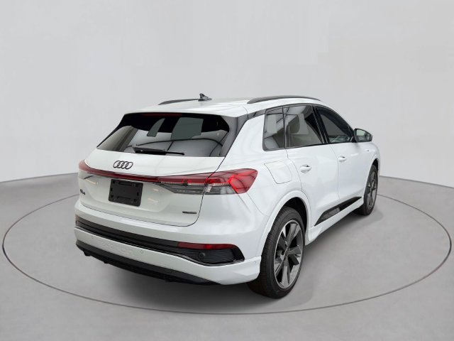 Used 2023 Audi Q4 e-tron Prestige w/ Black Optic Package AWD/4WD image 4