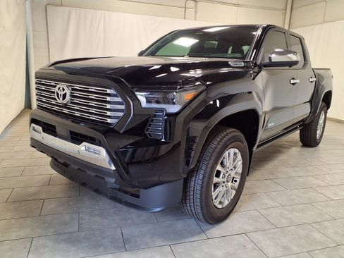 New 2026 Toyota Tacoma Limited AWD/4WD image 3