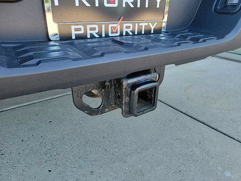 Used 2017 Toyota Tacoma SR5 AWD/4WD image 24