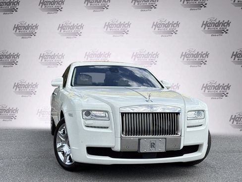 Used 2012 Rolls-Royce Ghost image 2