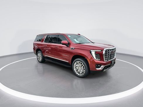 New 2026 GMC Yukon XL Denali w/ Advanced Technology Package image 2