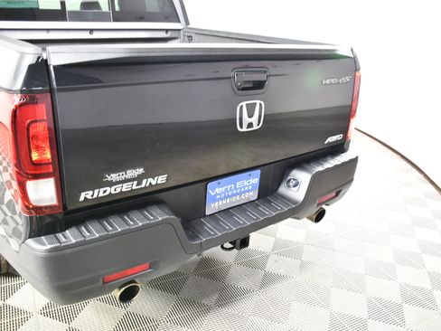 Certified 2023 Honda Ridgeline RTL image 15