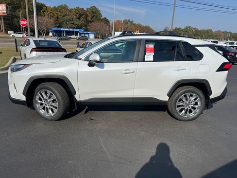 New 2025 Toyota RAV4 XLE Premium image 2