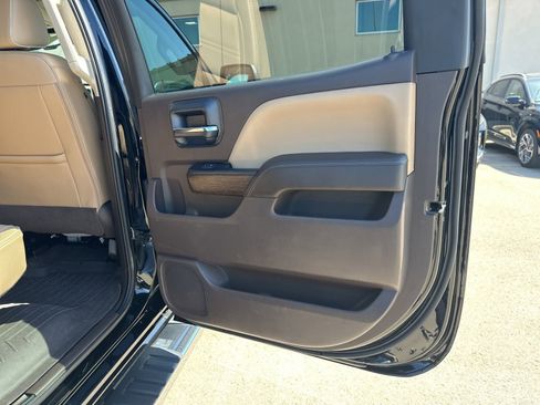 Used 2018 GMC Sierra 1500 Denali AWD/4WD image 36