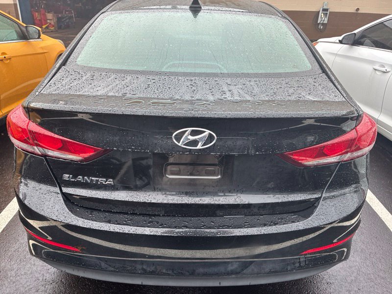 Used 2017 Hyundai Elantra Value Edition w/ Cargo Package FWD image 3