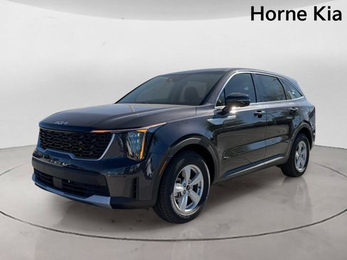 New 2026 Kia Sorento LX FWD image 7
