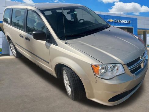 Used 2013 Dodge Grand Caravan American Value Package image 1