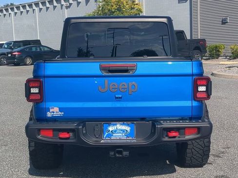 Used 2024 Jeep Gladiator Rubicon image 19