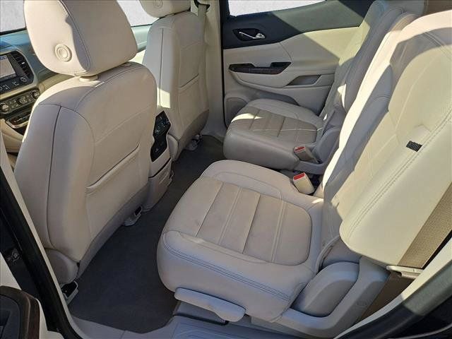 Used 2021 GMC Acadia Denali w/ Denali Technology Package FWD image 21