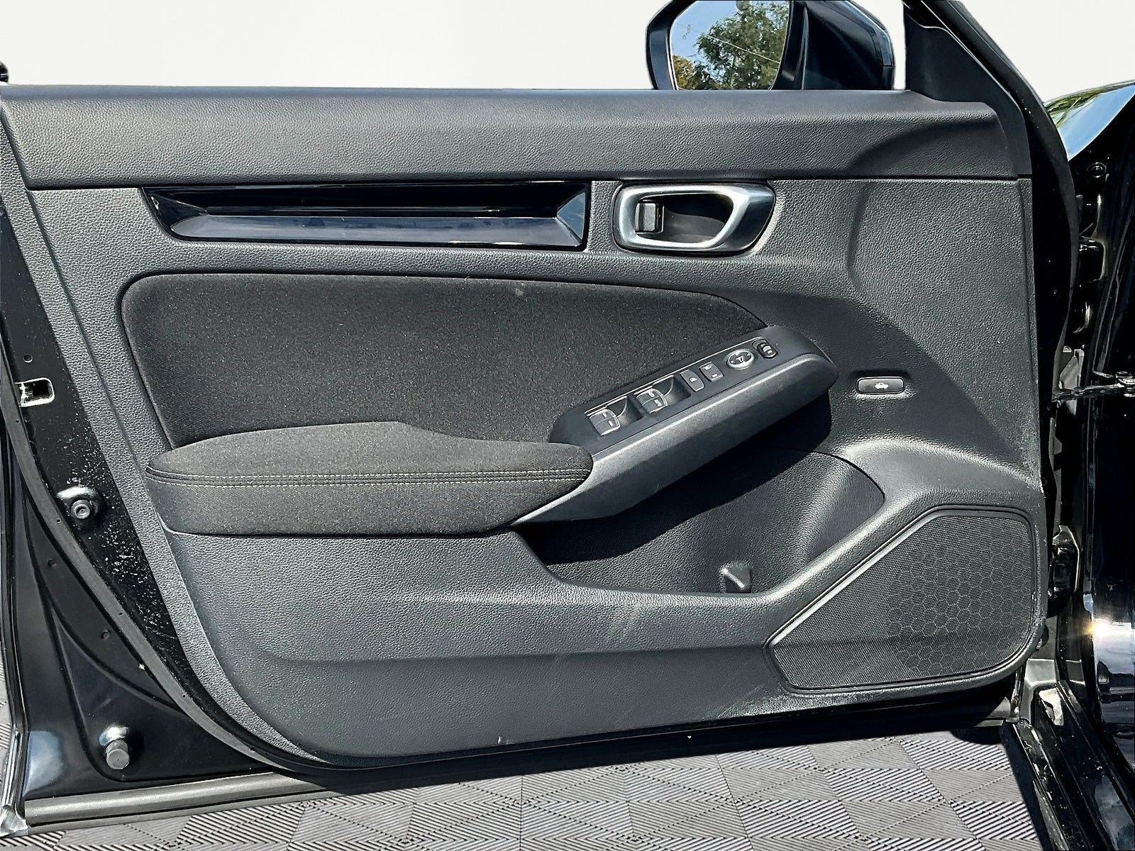 Used 2024 Honda Civic EX image 19
