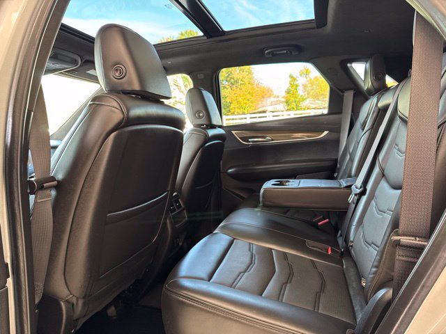 Used 2019 Cadillac XT5 Platinum AWD/4WD image 31