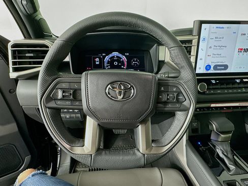 New 2026 Toyota Tundra Limited AWD/4WD image 11