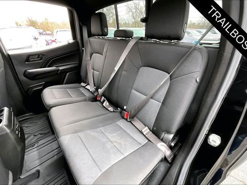 Used 2024 Chevrolet Colorado Trail Boss w/ LPO, Dark Essentials Package image 22