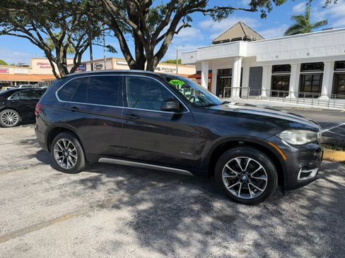 Used 2017 BMW X5 xDrive35i AWD/4WD image 2