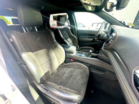 Used 2022 Dodge Durango R/T w/ Quick Order Package 22F image 27