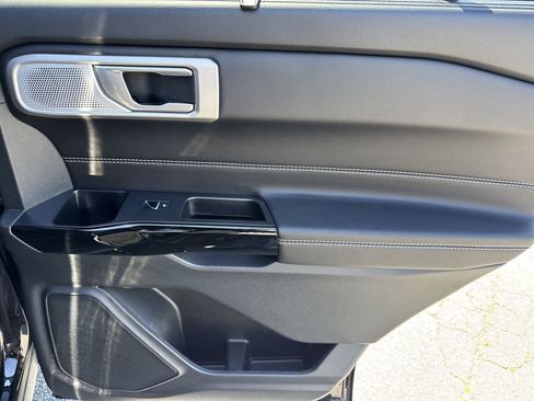 Used 2023 Ford Explorer ST w/ Equipment Group 401A image 16