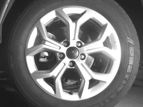 Used 2025 Jeep Compass Latitude image 14