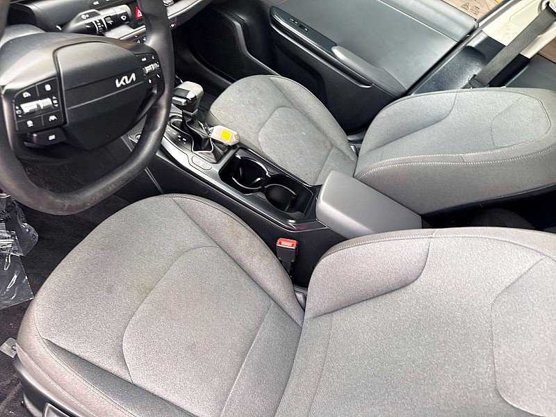 Used 2025 Kia K4 FWD image 9