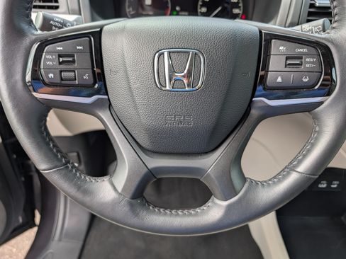 Used 2025 Honda Odyssey EX-L image 25