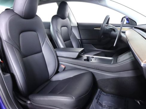 Used 2023 Tesla Model 3 Standard Range RWD image 40