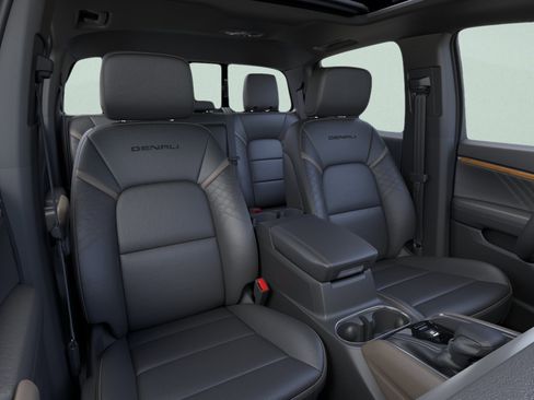 New 2026 GMC Canyon Denali AWD/4WD image 10