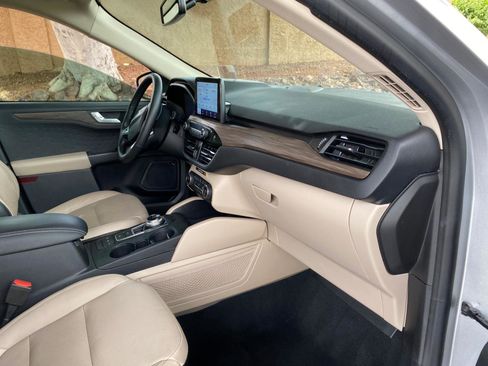 Used 2020 Ford Escape Titanium w/ Titanium Premium Package 2.0 image 53