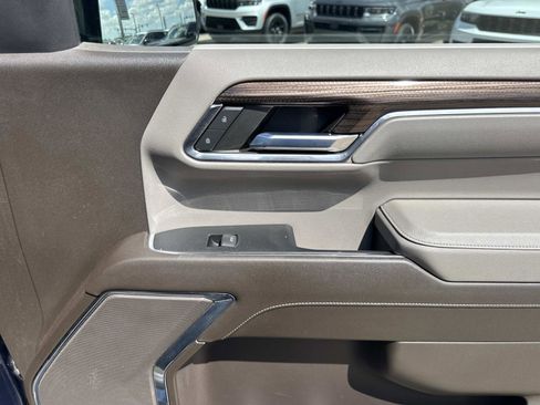 Used 2023 Chevrolet Silverado 1500 LT w/ All Star Edition Plus RWD image 14